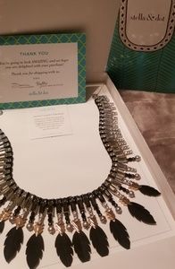 Stella & Dot Raven STATEMENT Necklace NIB